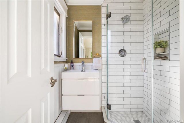 25 Morris Street, Port Jefferson Station, NY 11776