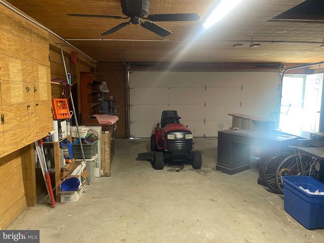 140 GEORGIA RD, Pennsville, NJ 08070