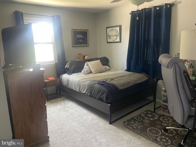 140 GEORGIA RD, Pennsville, NJ 08070