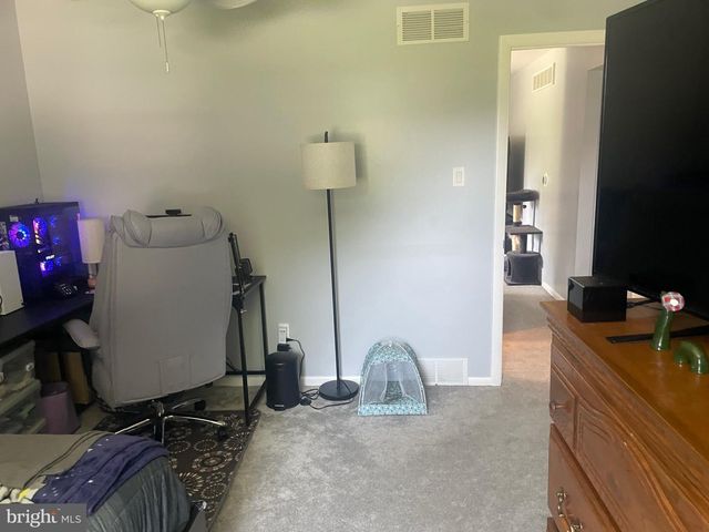 140 GEORGIA RD, Pennsville, NJ 08070