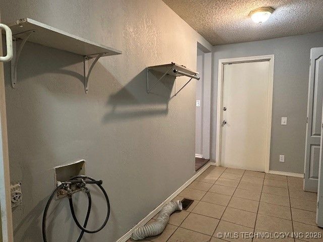 31716 E 723 Drive, Wagoner, OK 74467