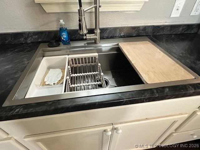 31716 E 723 Drive, Wagoner, OK 74467