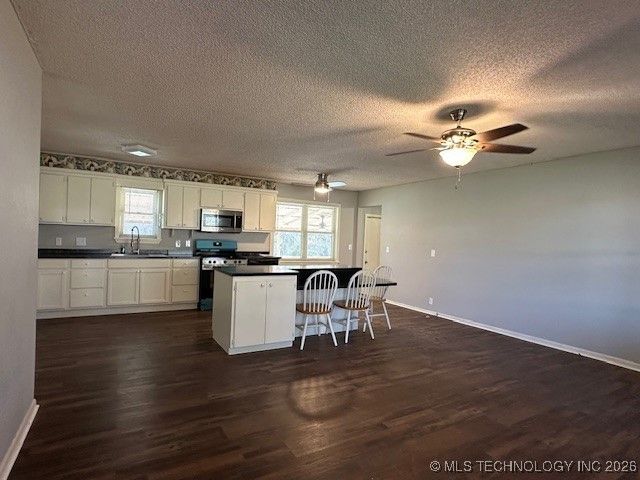 31716 E 723 Drive, Wagoner, OK 74467