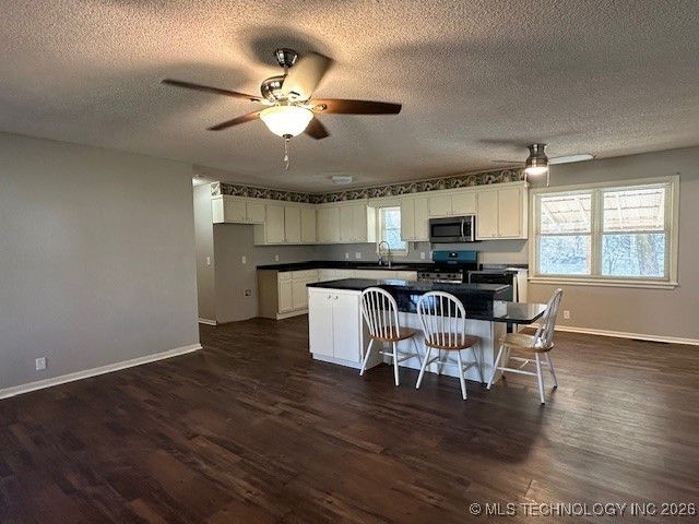 31716 E 723 Drive, Wagoner, OK 74467