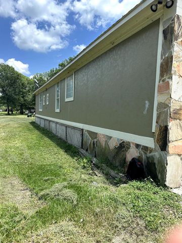 7207 County Road 194, Alvin, TX 77511
