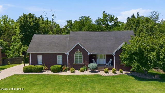 287 Cedar Place Dr, Shepherdsville, KY 40165
