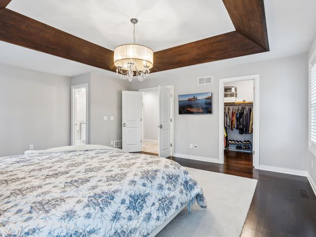 5524 Warden Avenue, Edina, MN 55436