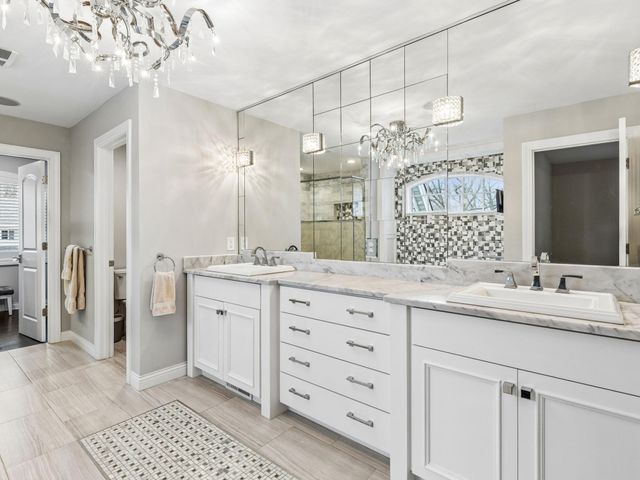 5524 Warden Avenue, Edina, MN 55436