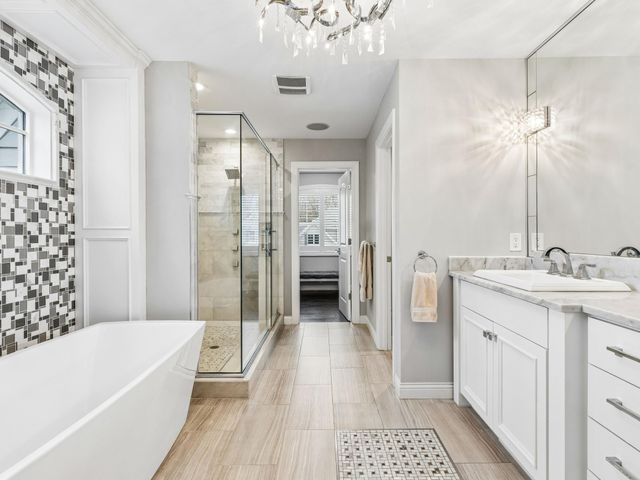 5524 Warden Avenue, Edina, MN 55436