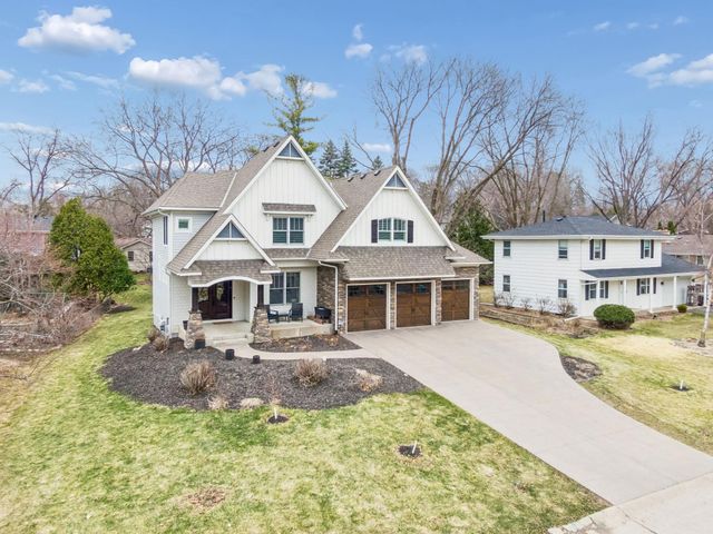 5524 Warden Avenue, Edina, MN 55436