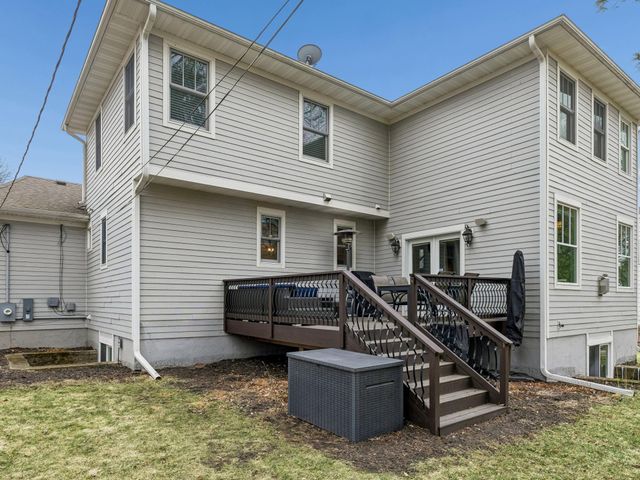 5524 Warden Avenue, Edina, MN 55436