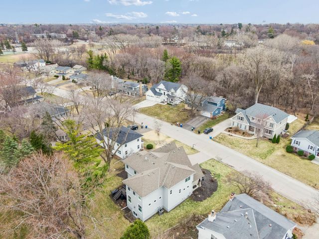 5524 Warden Avenue, Edina, MN 55436