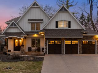 5524 Warden Avenue, Edina, MN 55436