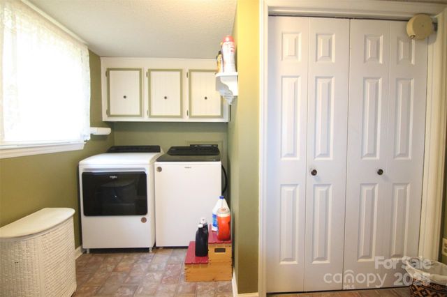 3616 Raven Hill Drive, Gastonia, NC 28056