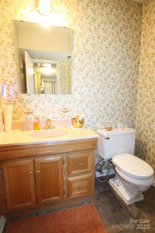 3616 Raven Hill Drive, Gastonia, NC 28056