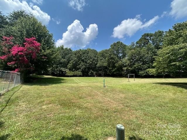 3616 Raven Hill Drive, Gastonia, NC 28056