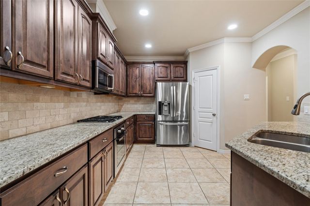 1107 Beall Landing Court, Houston, TX 77008