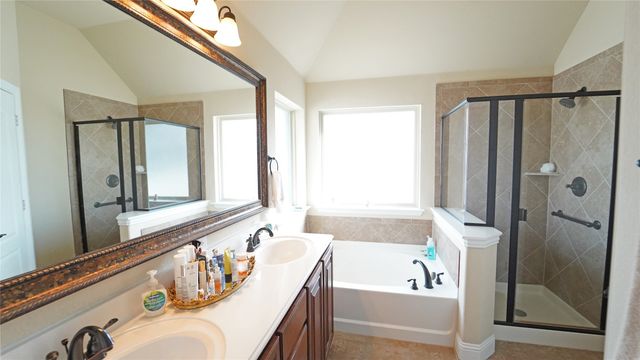 1901 Bay Laurel Drive, Weatherford, TX 76086