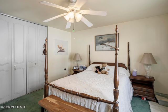 537D Dartmoor Court, Lakewood, NJ 08701