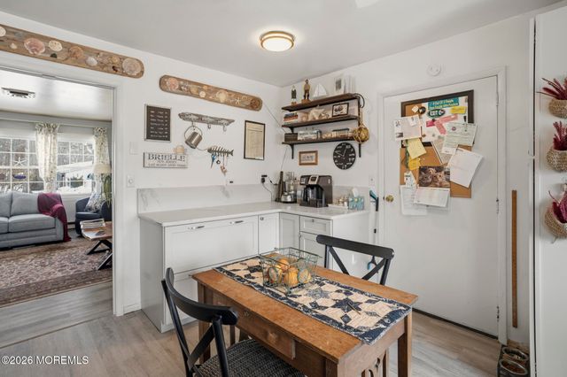 537D Dartmoor Court, Lakewood, NJ 08701