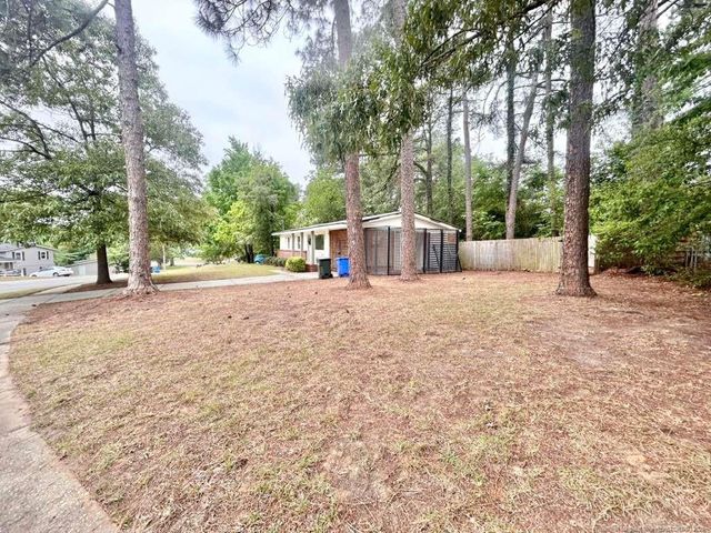 812 Stoneykirk Drive, Fayetteville, NC 28314