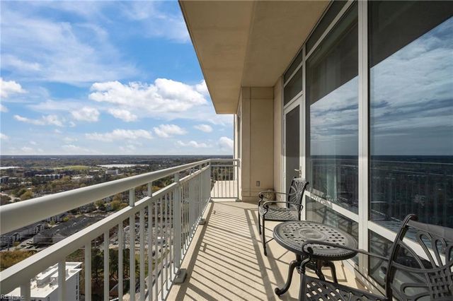 4545 Commerce St Unit 3403, Virginia Beach, VA 23462