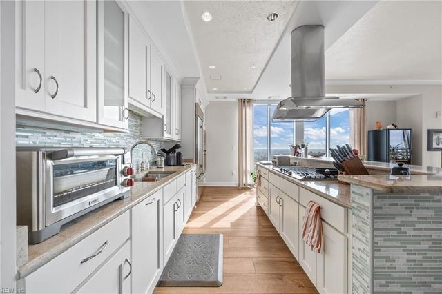 4545 Commerce St Unit 3403, Virginia Beach, VA 23462