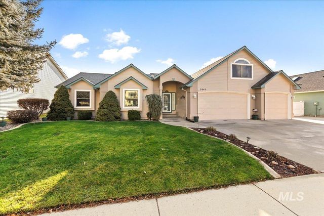 2045 E Lake Creek Dr, Meridian, ID 83642