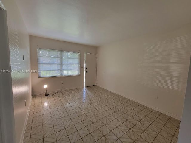 291 E 4th Avenue 2, Hialeah, FL 33010