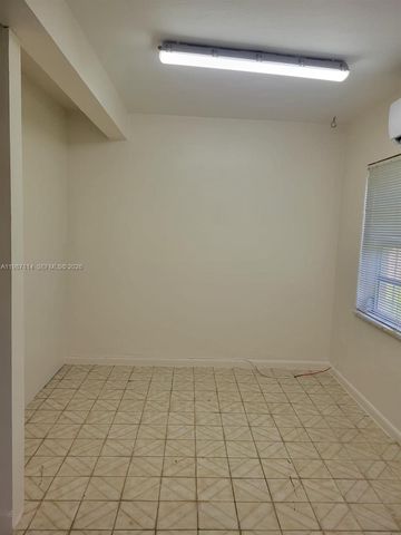 291 E 4th Avenue 2, Hialeah, FL 33010