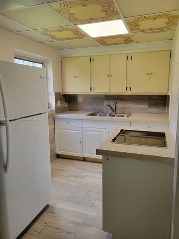 291 E 4th Avenue 2, Hialeah, FL 33010