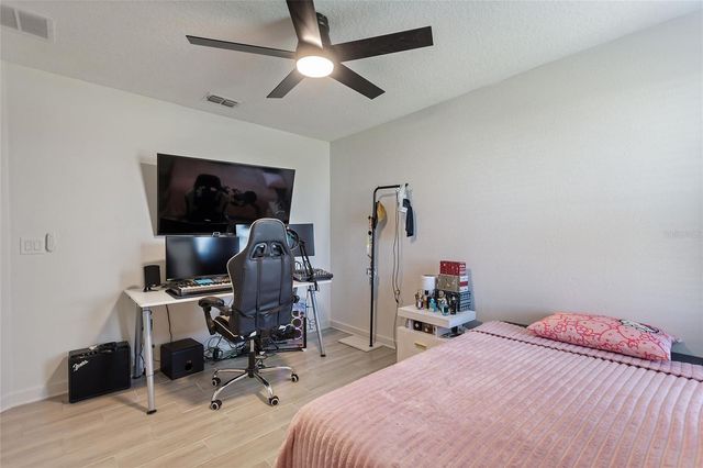 8995 FLUFFY LIE COURT, Davenport, FL 33896