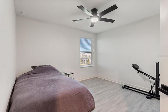 8995 FLUFFY LIE COURT, Davenport, FL 33896