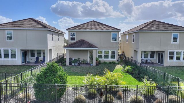 8995 FLUFFY LIE COURT, Davenport, FL 33896