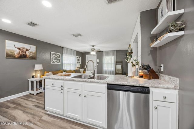 8103 PASCHAL Street, Jacksonville, FL 32220