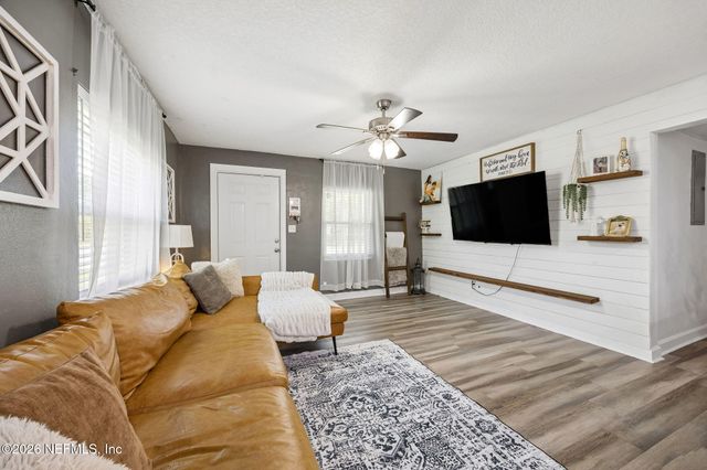 8103 PASCHAL Street, Jacksonville, FL 32220
