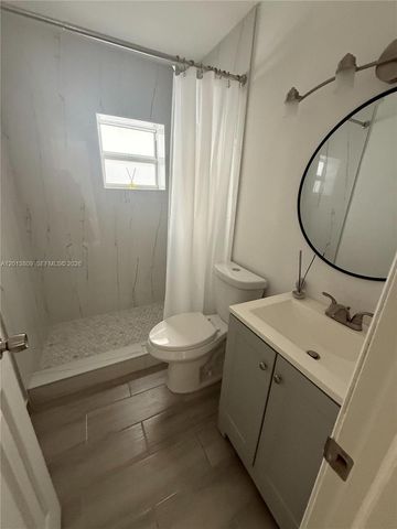 613 NW 15th Avenue 1-E, Pompano Beach, FL 33069