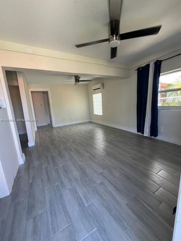 613 NW 15th Avenue 1-E, Pompano Beach, FL 33069