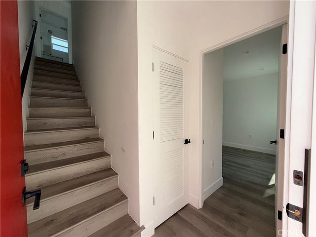21715 Hart Street, Canoga Park, CA 91303