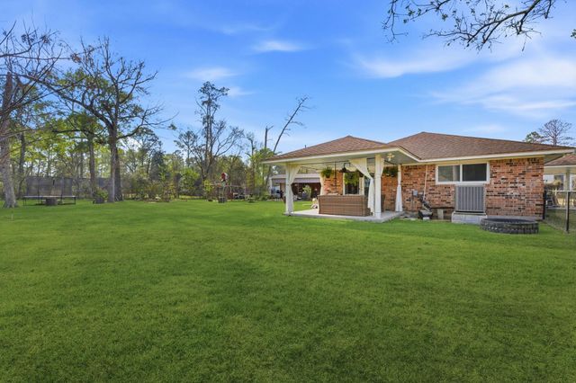 1910 Cherry Laurel Drive, Spring, TX 77386