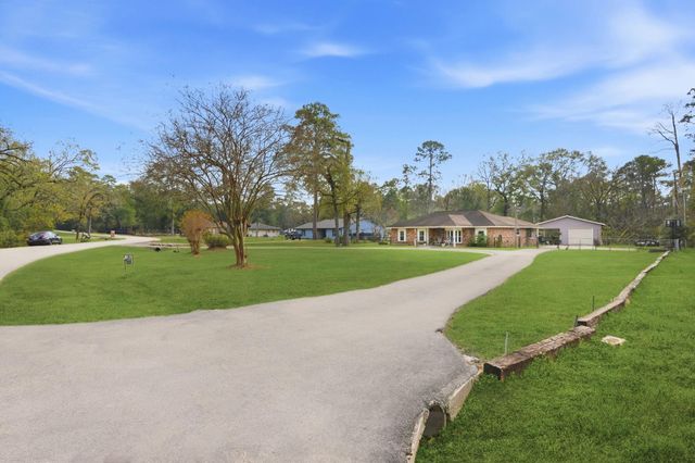 1910 Cherry Laurel Drive, Spring, TX 77386