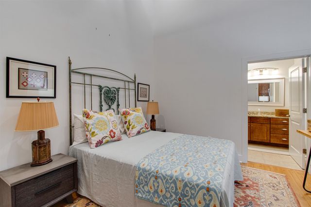 435 S Front St Apt 105, Memphis, TN 38103