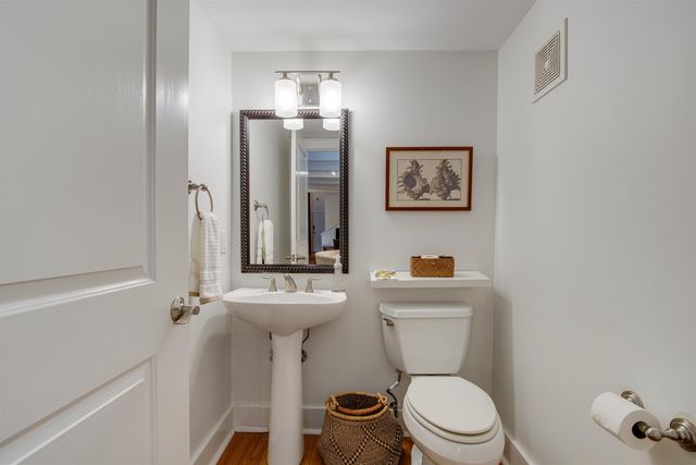 435 S Front St Apt 105, Memphis, TN 38103