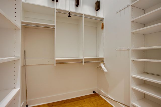 435 S Front St Apt 105, Memphis, TN 38103