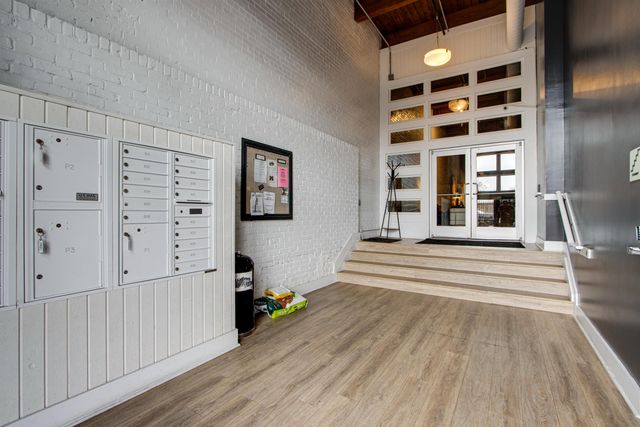 435 S Front St Apt 105, Memphis, TN 38103