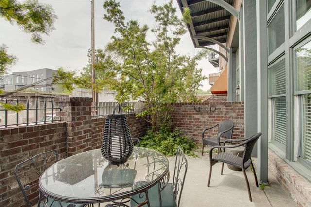 435 S Front St Apt 105, Memphis, TN 38103