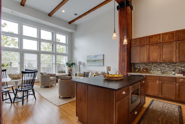 435 S Front St Apt 105, Memphis, TN 38103