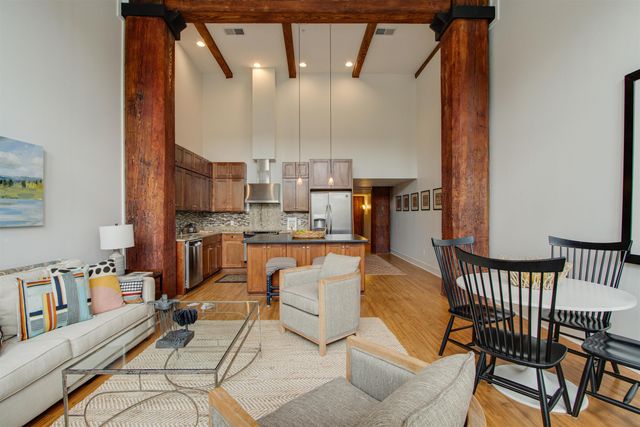 435 S Front St Apt 105, Memphis, TN 38103