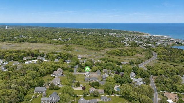 33 Pleasant, Dennis, MA 02670