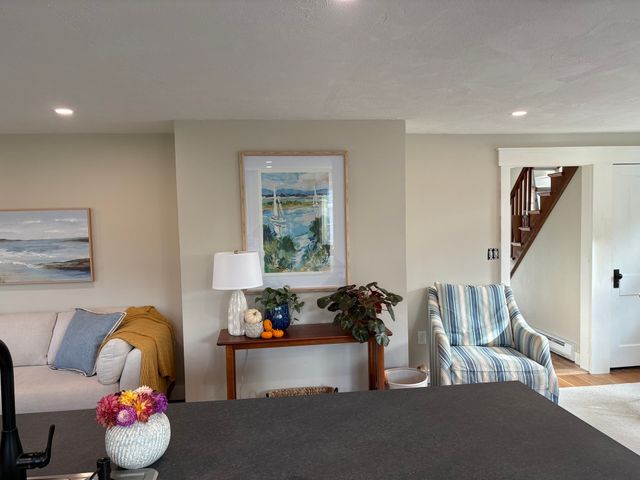 33 Pleasant, Dennis, MA 02670